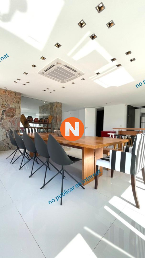 Apartamento Ref.220529 - VENTA DE APARTAMENTO PENTHOUSE DE 4 DORMITORIOS EN EDIFICIO AQUALINA PUNTA DEL ESTE