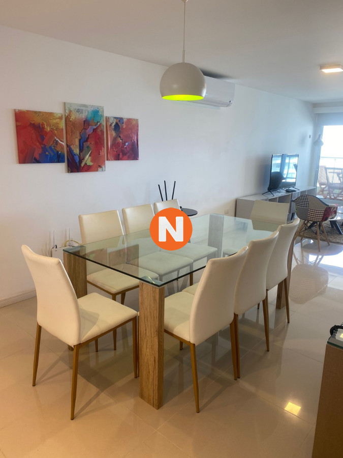 Apartamento Ref.221814 - Tu Refugio de Lujo en Brava: Un Estilo de Vida Inigualable