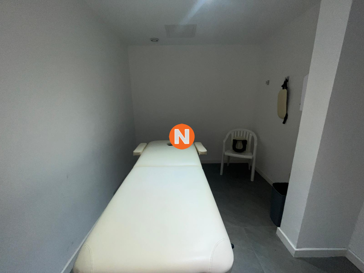 Apartamento Ref.204309 - Amplio departamento en primera fila sobre playa mansa en Pinares