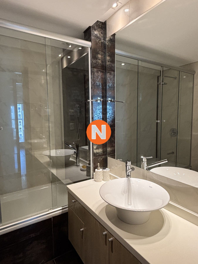 Apartamento Ref.224233 - APTO EN VENTA DE 2 DORMITORIOS EN PLAYA MANSA PUNTA DEL ESTE