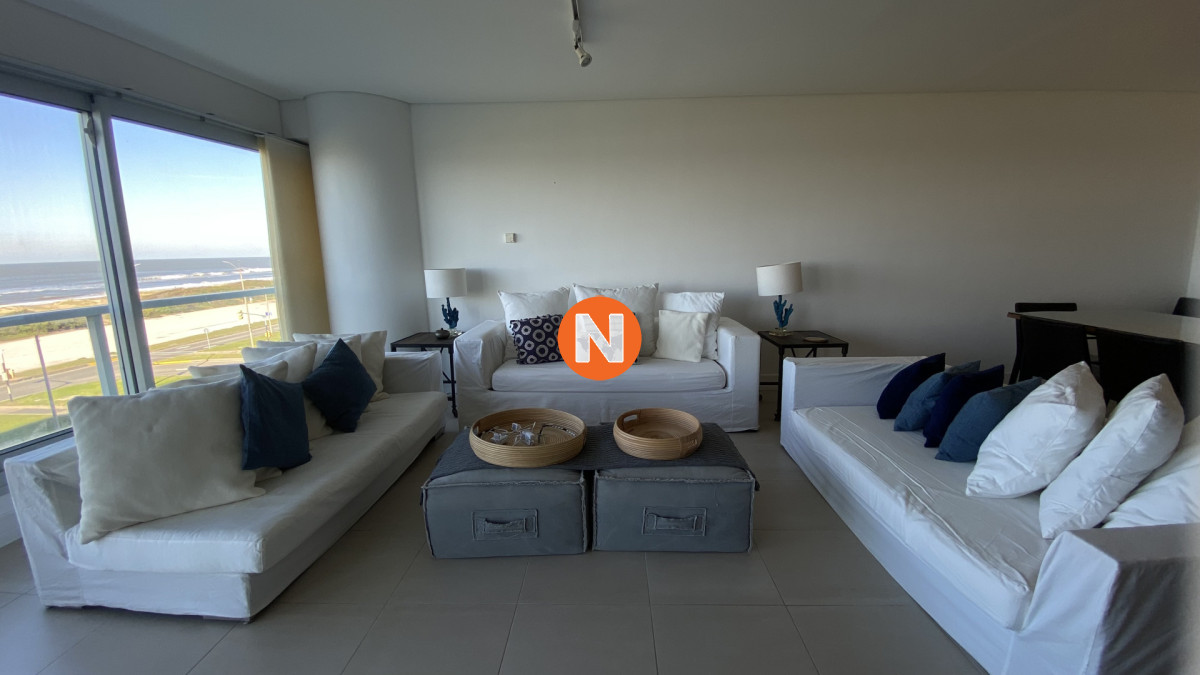 Apartamento Ref.218862 - Exclusivo Apartamento de 2 dormitorios frente a Playa Brava Punta del Este