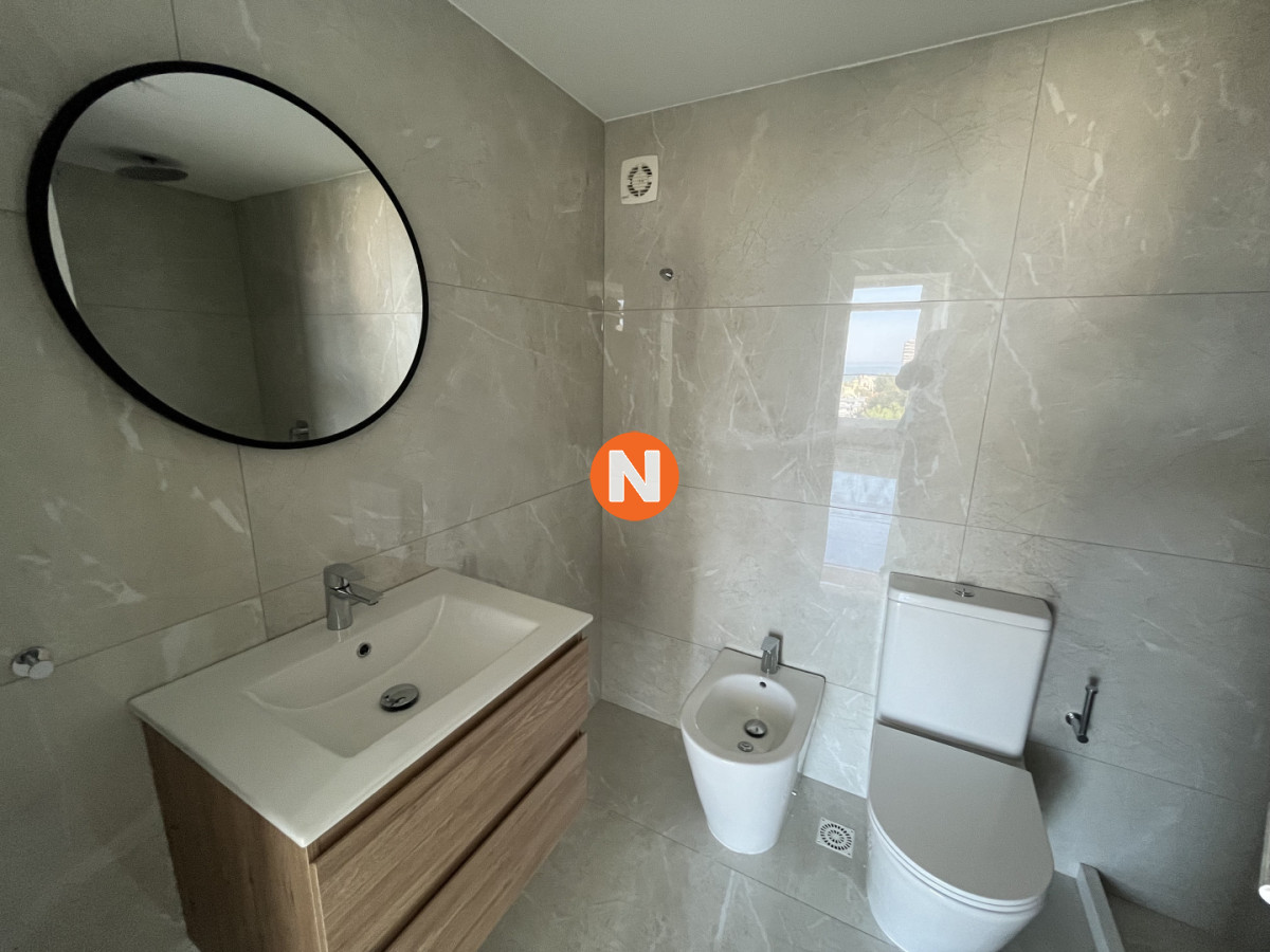 Apartamento Ref.225120 - Apartamento luminoso de 2 dormitorios con vista a la brava