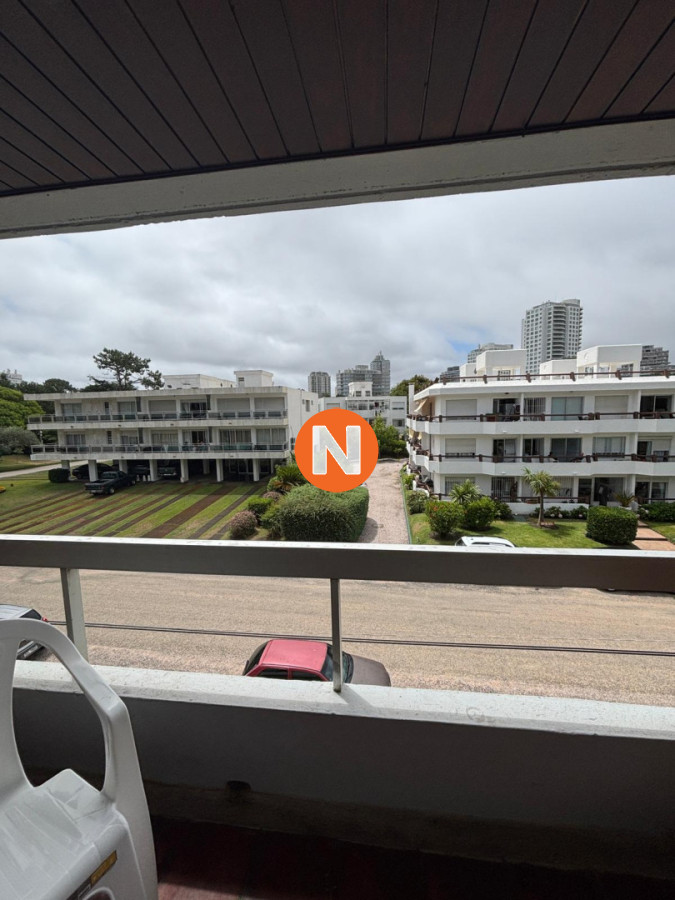 Apartamento Ref.223213 - Apartamento en Venta, 2 dormitorios 