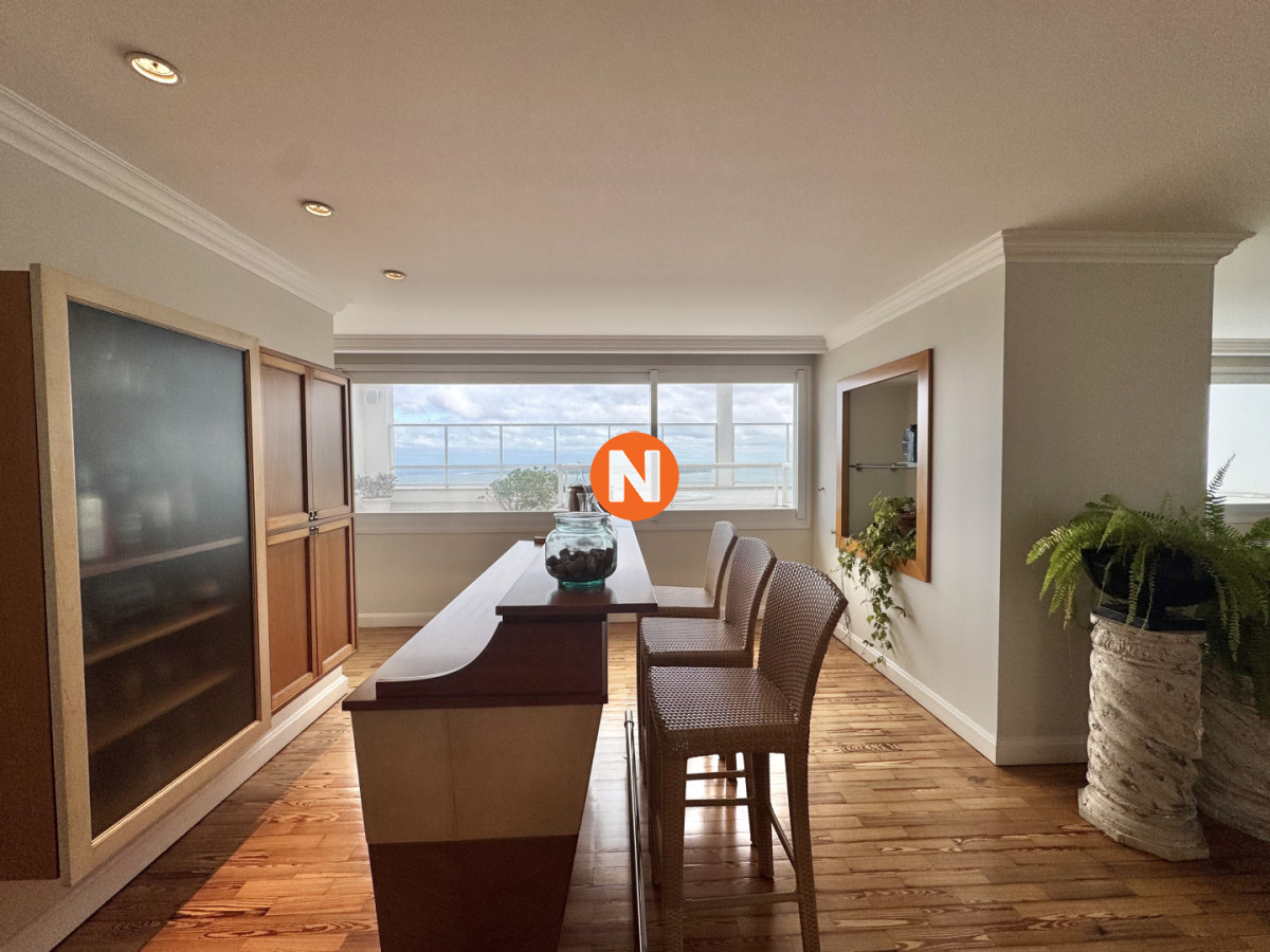 Apartamento Ref.225284 - ESPECTACULAR APARTAMENTO PENTHOUSE DUPLEX EN MILENIUM PUNTA DEL ESTE