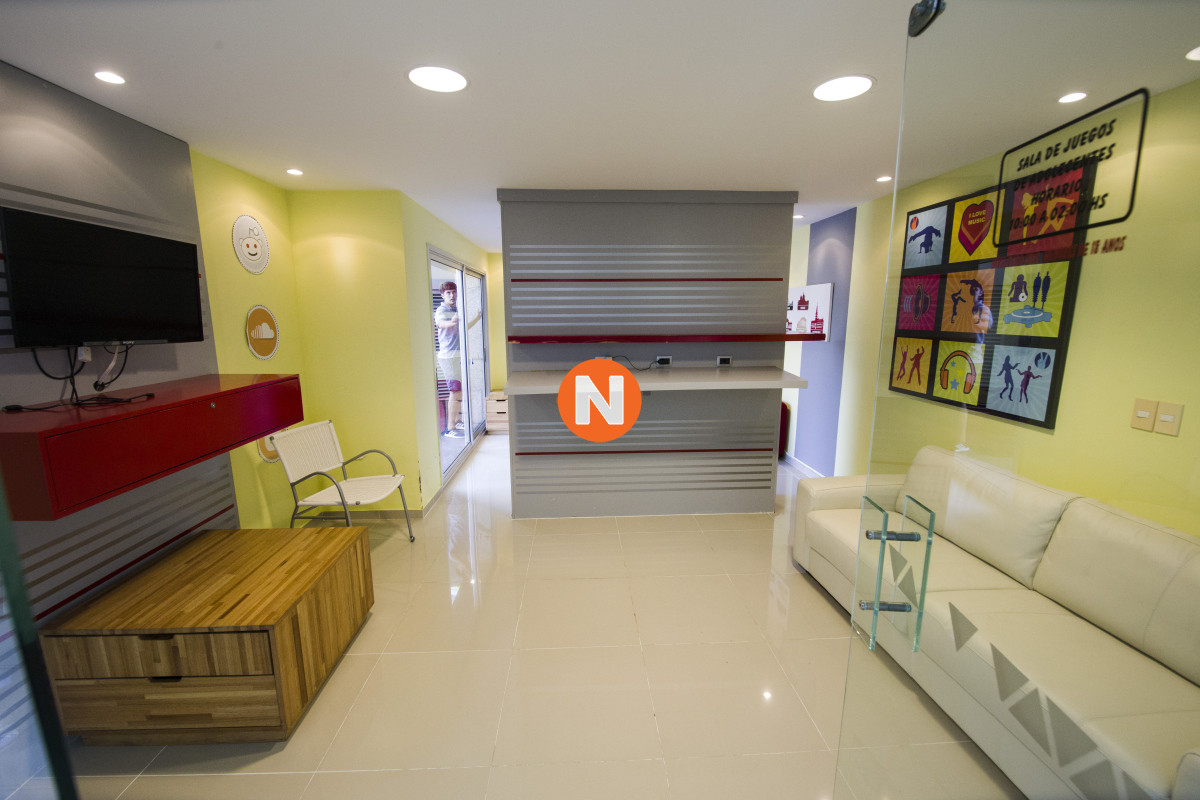 Apartamento Ref.5786 - Apartamento en Venta y Alquiler, Mansa, Punta del Este, 2 Dormitorios.