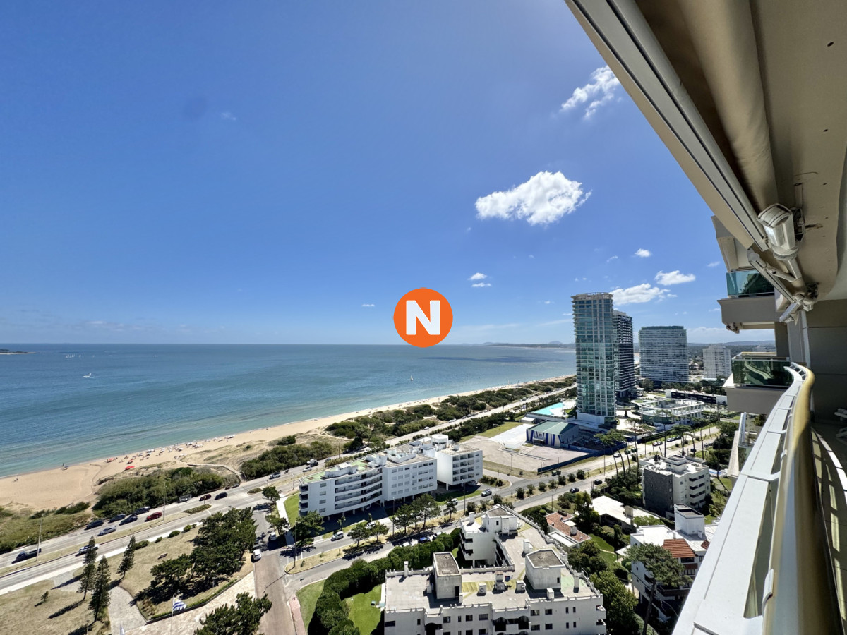 Apartamento Ref.224807 - LE JARDIN PISO ALTO VENTA DE APARTAMENTO DE 3 Y DEPENDENCIA 