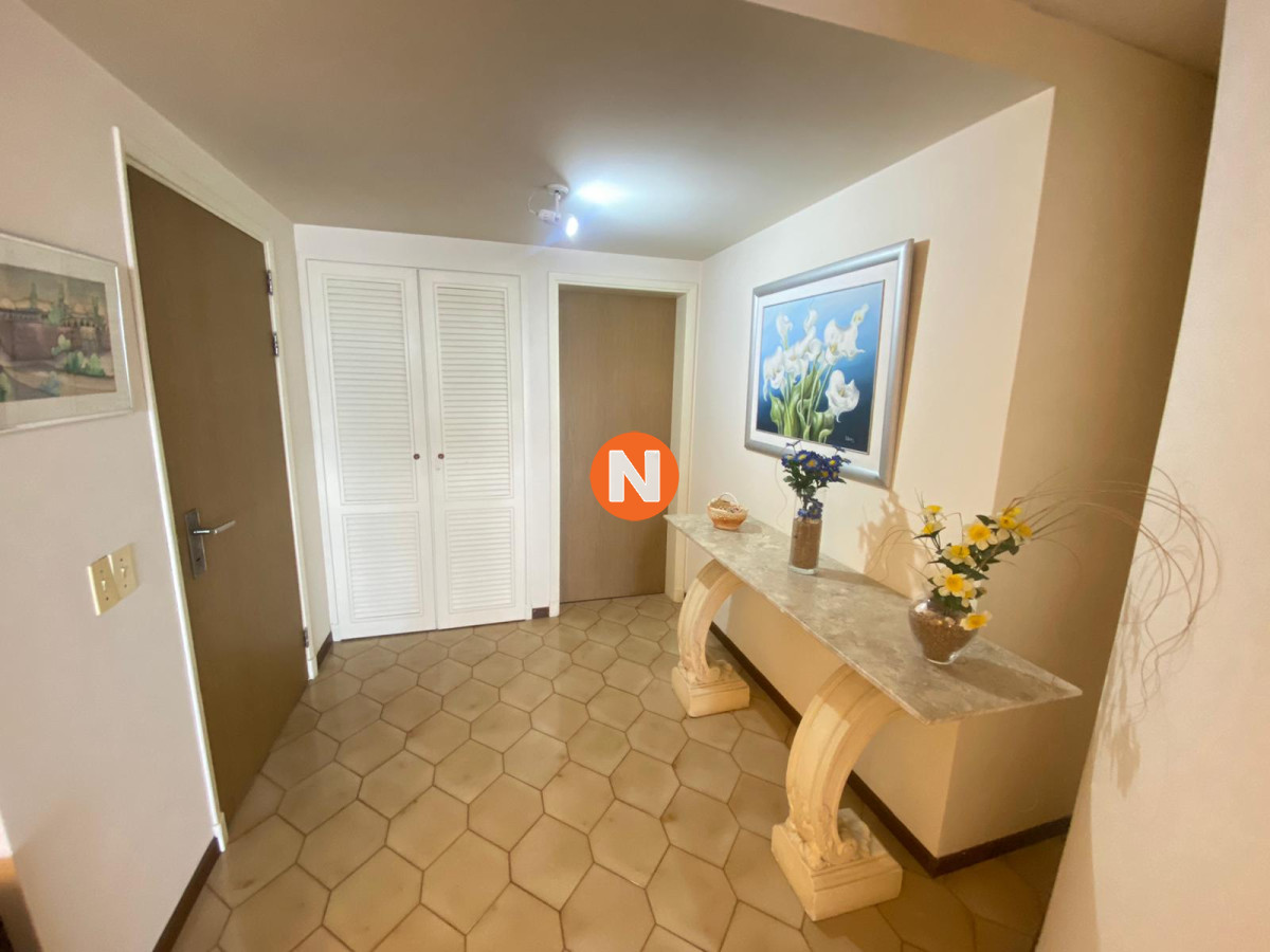Apartamento Ref.207 - Venta apartamento en brava 3 dormitorios 