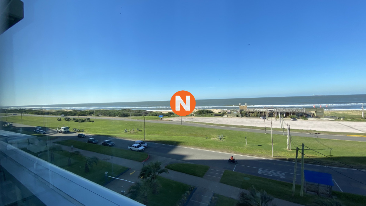Apartamento Ref.218862 - Exclusivo Apartamento de 2 dormitorios frente a Playa Brava Punta del Este