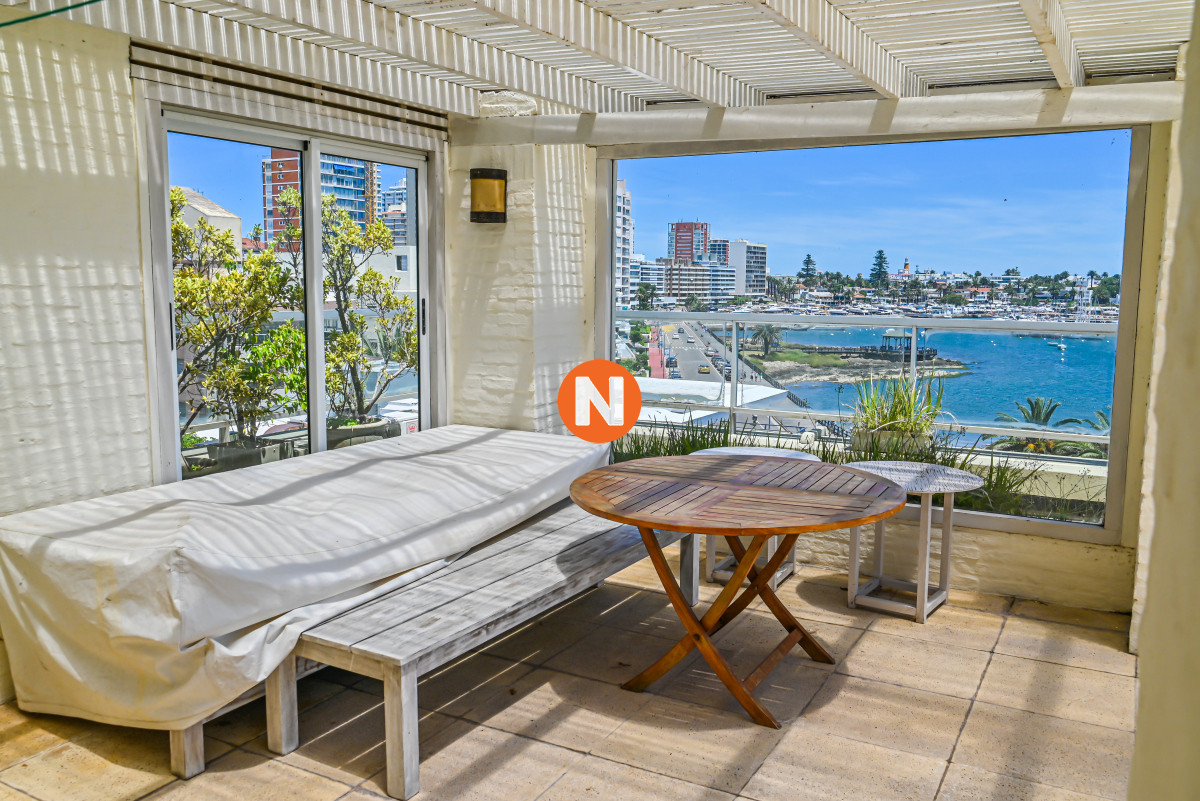 Apartamento Ref.9184 - Apartamento en venta y alquiler, Peninsula, Punta del Este, 3 Dormitorios.