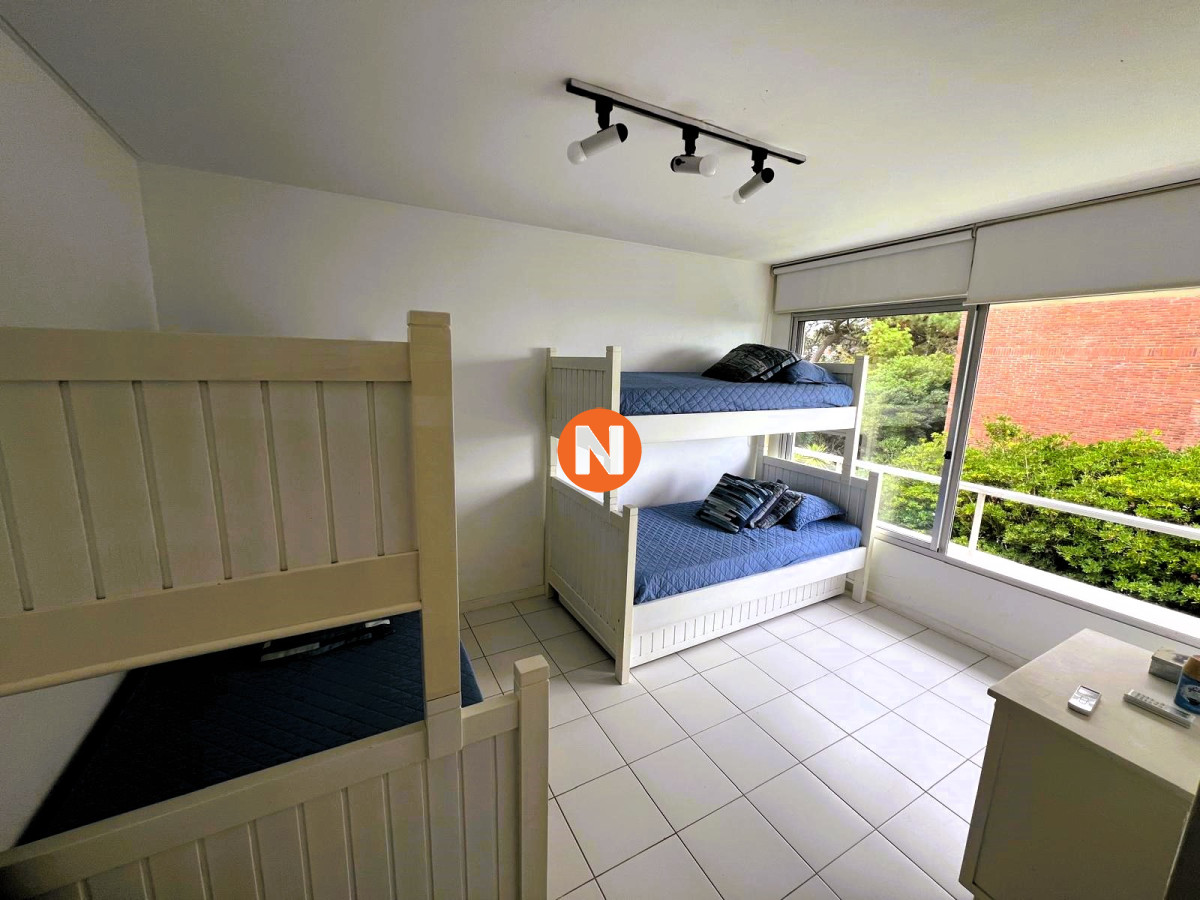 Apartamento Ref.8391 - Apartamento en Venta y Alquiler, Brava, Punta del Este, 3 Dormitorios.