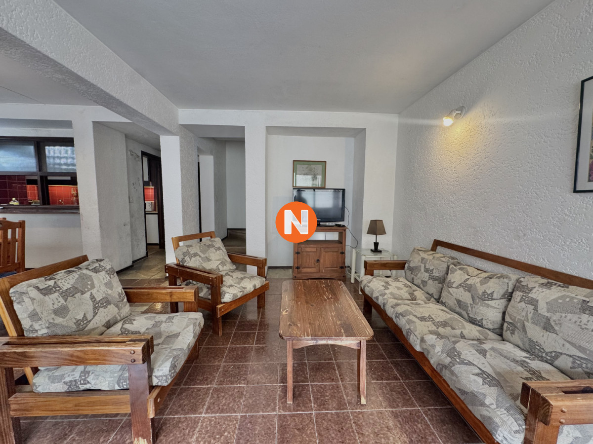 Apartamento Ref.225285 - AIDY GRILL DUPLEX APARTAMENTO EN VENTA DE 2 DORMITORIOS