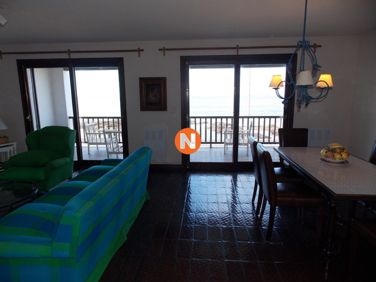 Apartamento Ref.2903 - Apartamento en Alquiler, Peninsula, Punta del Este, 3 Dormitorios.