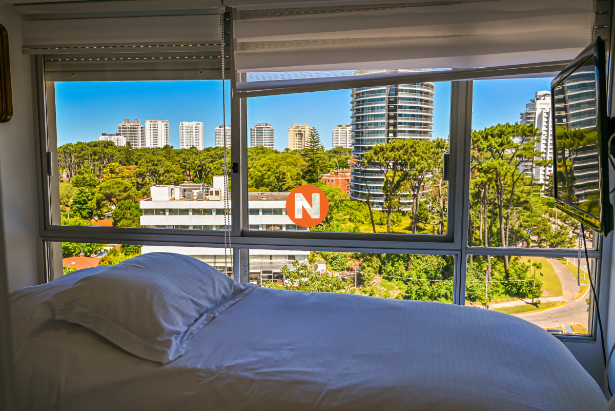 Apartamento Ref.155996 - Apartamento en Venta, Roosevelt, Punta del Este, 2 Dormitorios.