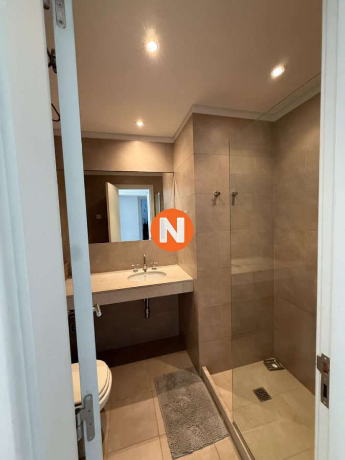 Apartamento Ref.6195 - Apartamento en Venta y Alquiler, La Barra, La Barra, 3 Dormitorios.