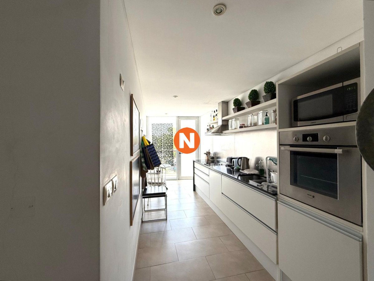 Apartamento Ref.6195 - Apartamento en Venta y Alquiler, La Barra, La Barra, 3 Dormitorios.