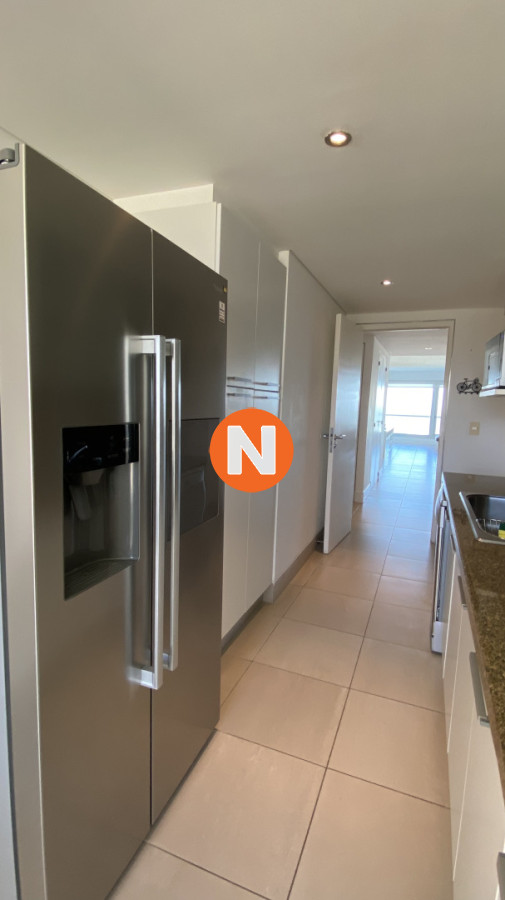 Apartamento Ref.218863 - Exclusivo Apartamento de 2 dormitorios frente a Playa Brava Punta del Este