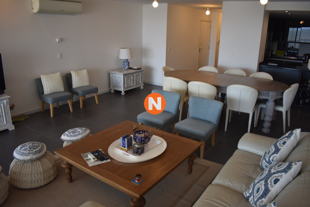 Apartamento Ref.200340 - Apartamento en Venta. Península - 