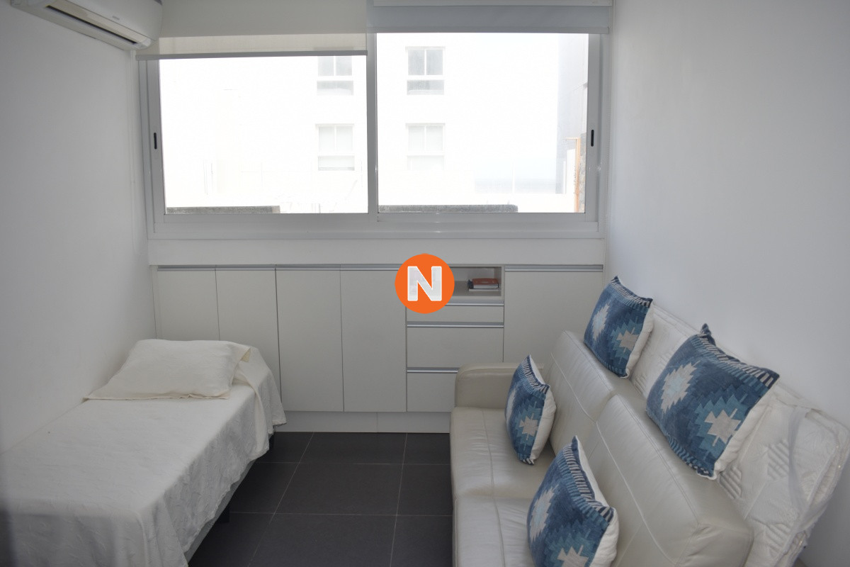Apartamento Ref.200340 - Apartamento en Venta. Península - 