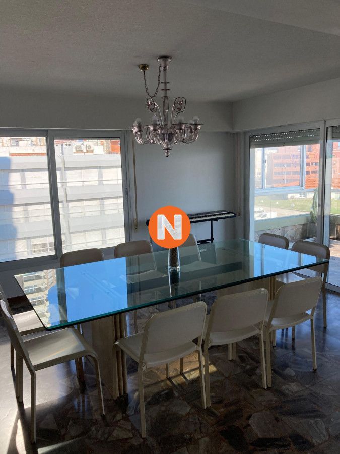 Apartamento Ref.204537 -  Apartamento en venta , Mansa, Punta del Este