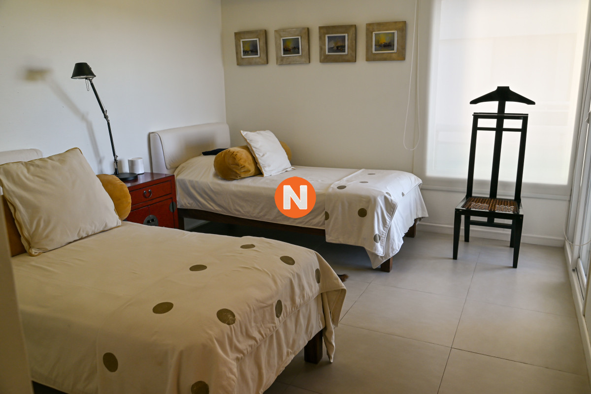 Apartamento Ref.155262 - Apartamento en Venta, Brava, Punta del Este, 3 Dormitorios.