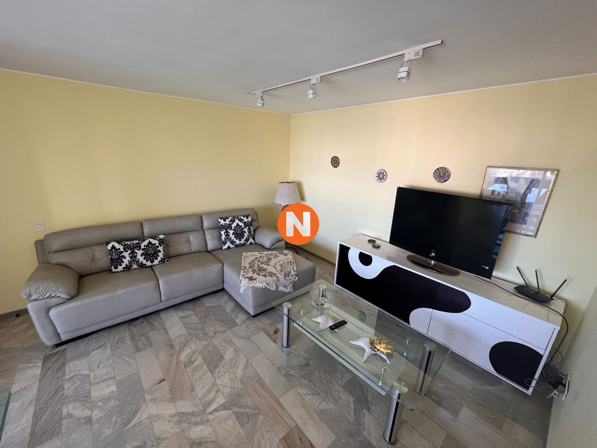 Apartamento Ref.201783 - Apartamento en Venta, Peninsula, Punta del Este, 2 Dormitorios.
