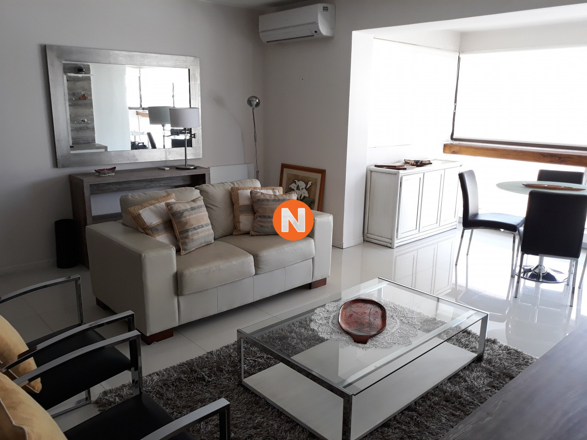 Apartamento Ref.214488 - Apartamento de 2 dormitorios En Brava, Punta del Este