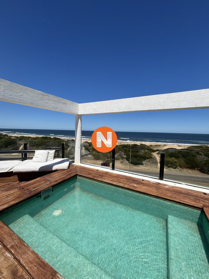 Apartamento Ref.5878 - Excelente Pent House dúplex con una vista extraordinaria al Océano Atlántico