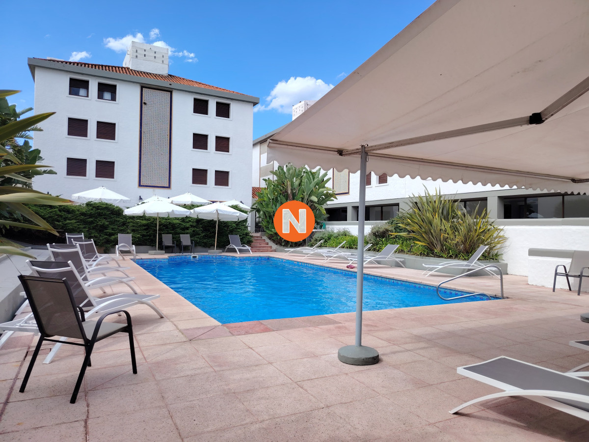 Apartamento Ref.223352 - Apartamento en Venta, 3 dormitorios. Punta del Este 