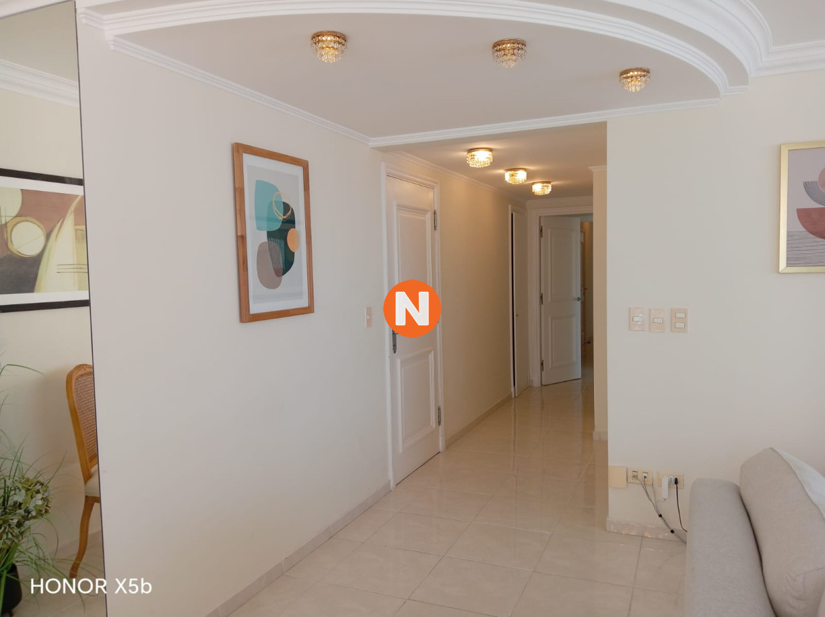 Apartamento Ref.6525 - Apartamento en venta y Alquiler, Mansa, Punta del Este, 3 Dormitorios.