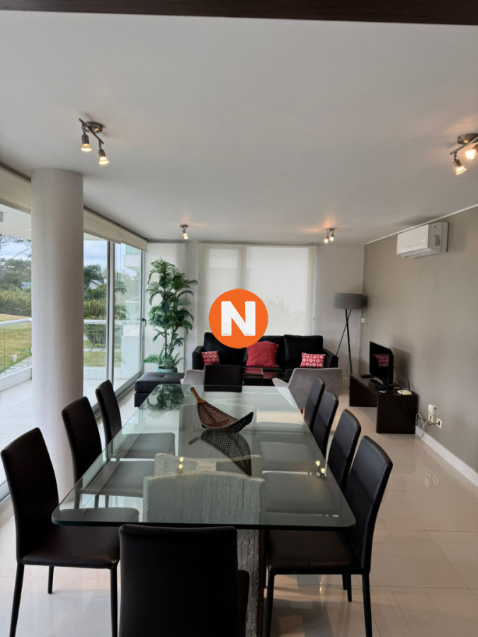 Apartamento Ref.222108 - VENTA APARTAMENTO 2 DORMITORIOS EN PLAYA BRAVA PUNTA DEL ESTE 