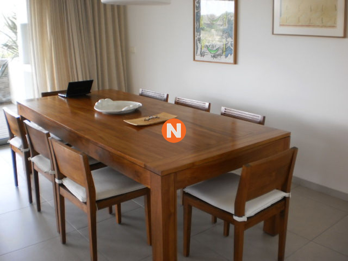 Apartamento Ref.155106 - Apartamento en Venta, , Punta del Este, 2 Dormitorios.