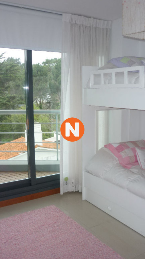 Apartamento Ref.155233 - Apartamento en Venta y Alquiler, Roosevelt, Punta del Este, 3 Dormitorios.