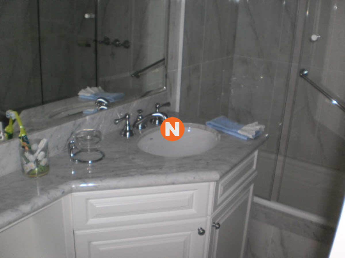 Apartamento Ref.155727 - Apartamento en Venta y Alquiler, Mansa, Punta del Este, 3 Dormitorios.