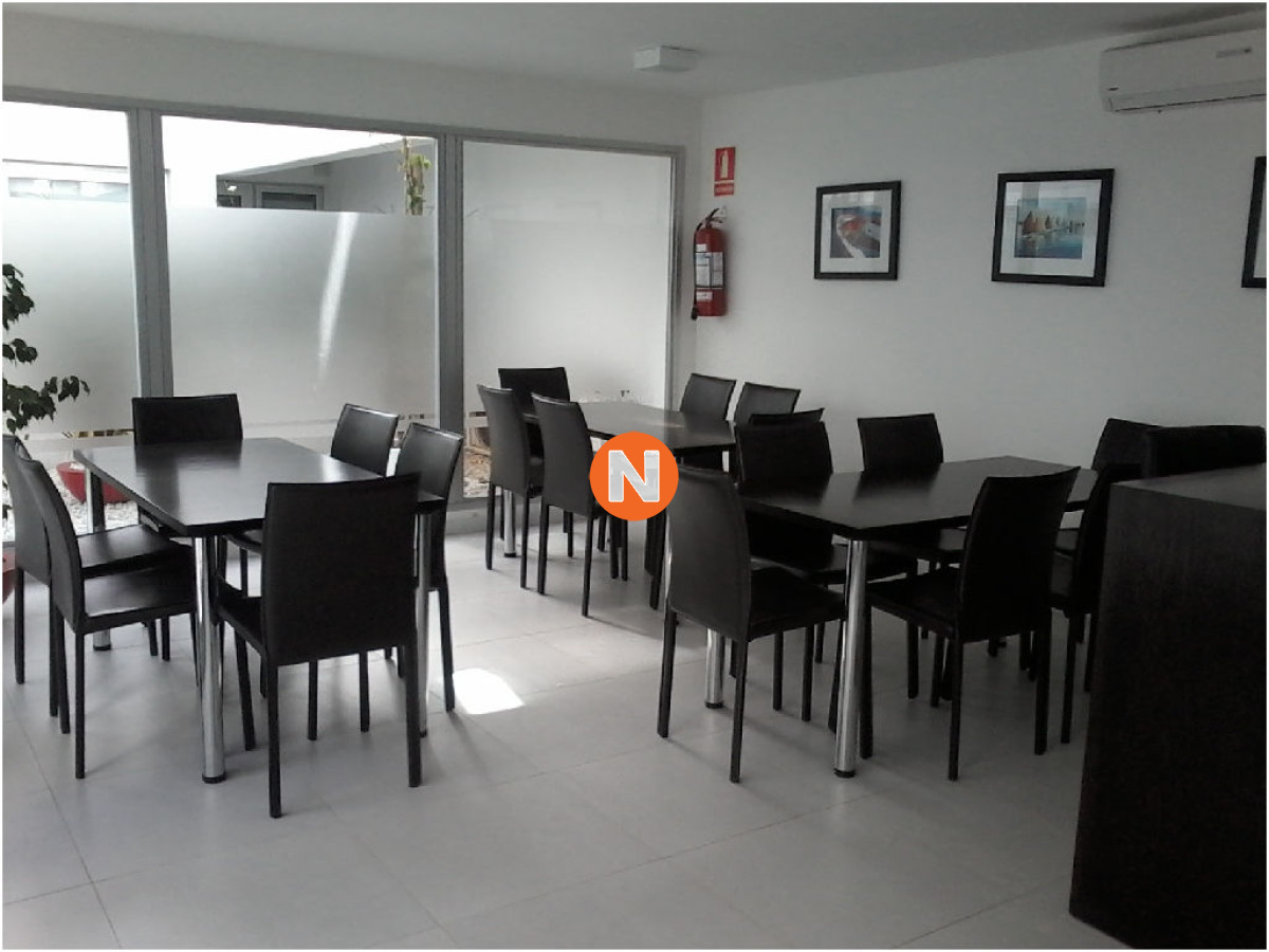 Apartamento Ref.155890 - Apartamento en Venta y Alquiler, Peninsula, Punta del Este, 1 Dormitorios.