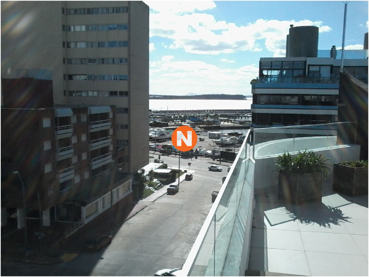 Apartamento Ref.155890 - Apartamento en Venta y Alquiler, Peninsula, Punta del Este, 1 Dormitorios.