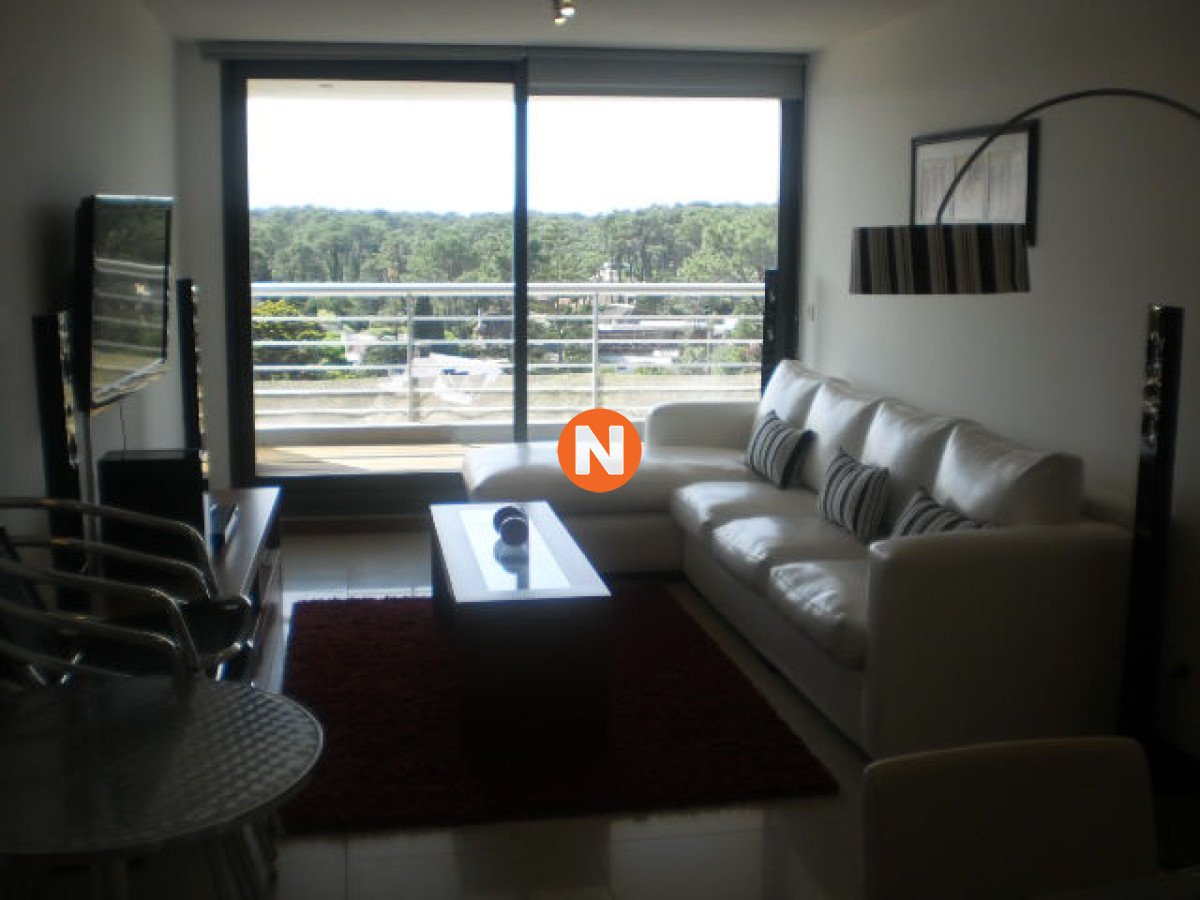Apartamento Ref.200137 - Apartamento en Venta, Roosevelt, Punta del Este, 1 Dormitorios.