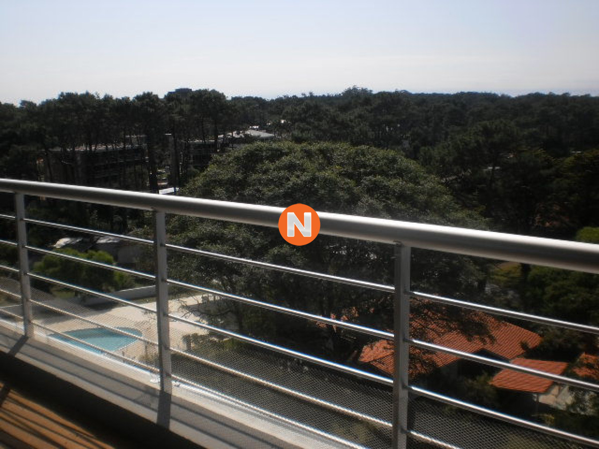 Apartamento Ref.200137 - Apartamento en Venta, Roosevelt, Punta del Este, 1 Dormitorios.