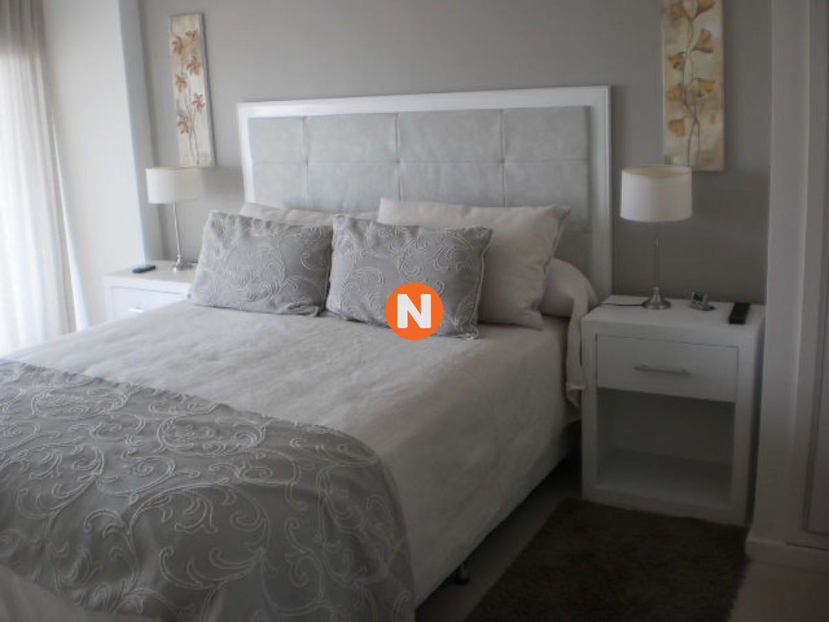 Apartamento Ref.200408 - Apartamento en Venta y Alquiler, Aidy Grill, Punta del Este, 3 Dormitorios.