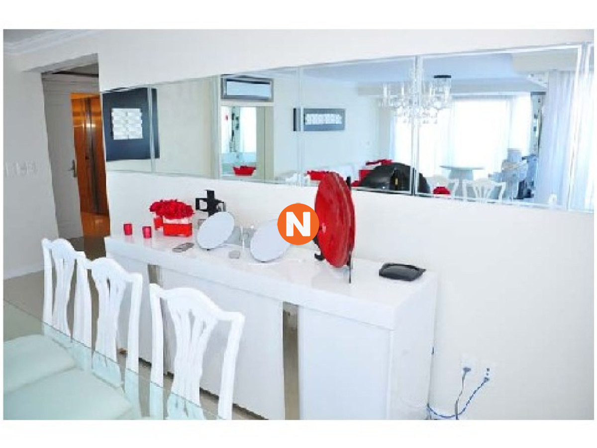 Apartamento Ref.200643 - Apartamento en Venta, Brava, Punta del Este, 3 Dormitorios.
