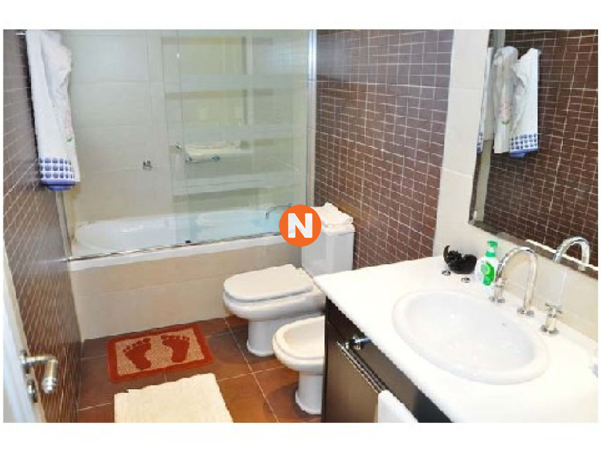 Apartamento Ref.200643 - Apartamento en Venta, Brava, Punta del Este, 3 Dormitorios.