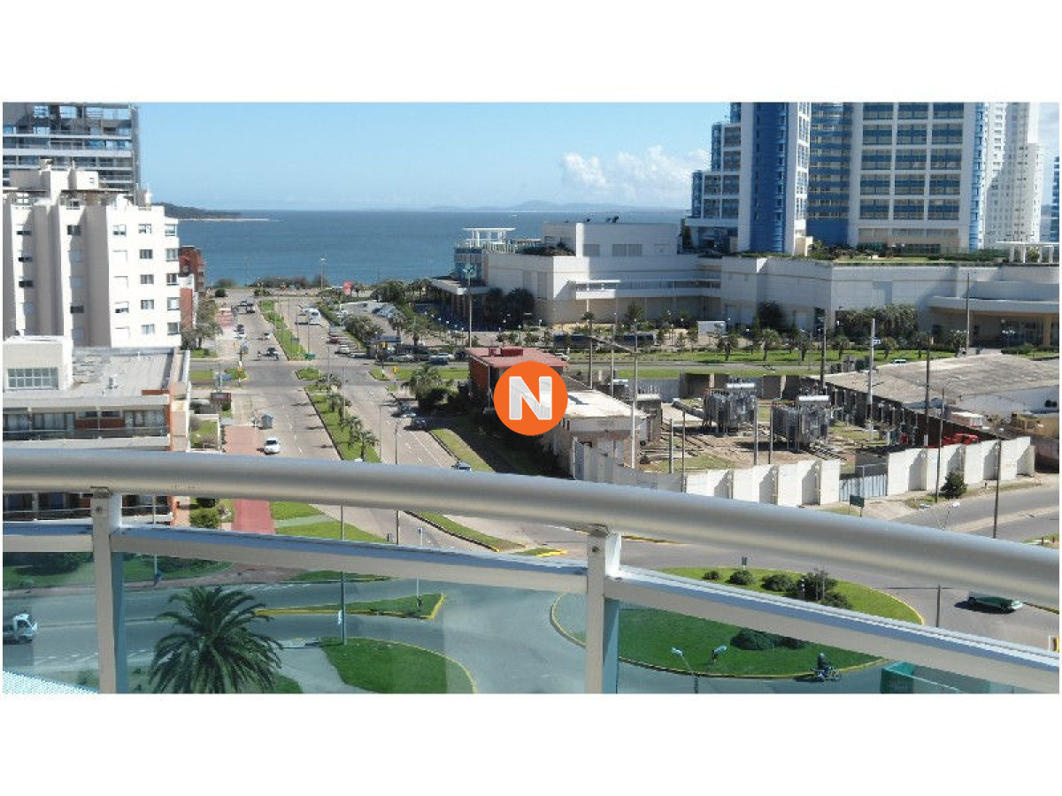 Apartamento Ref.200659 - VENTA DE APARTAMENTO DE 3 DORMITORIOS EN BRAVA PUNTA DEL ESTE 