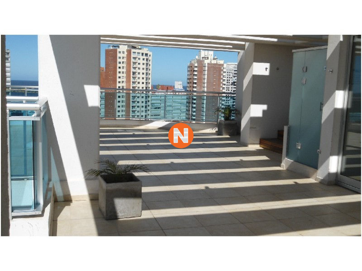 Apartamento Ref.200659 - VENTA DE APARTAMENTO DE 3 DORMITORIOS EN BRAVA PUNTA DEL ESTE 