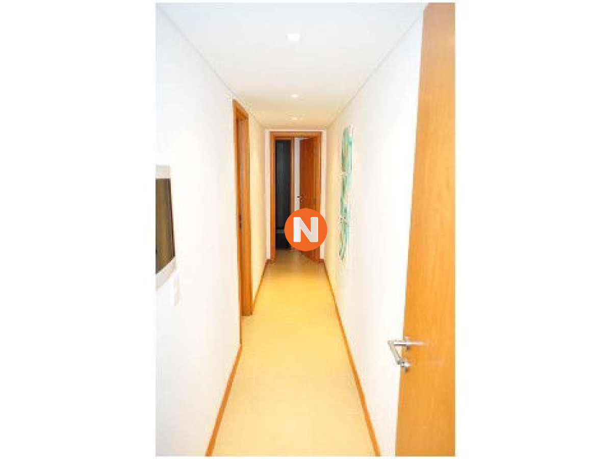 Apartamento Ref.200889 - Apartamento en Venta, Peninsula, Punta del Este, 3 Dormitorios.