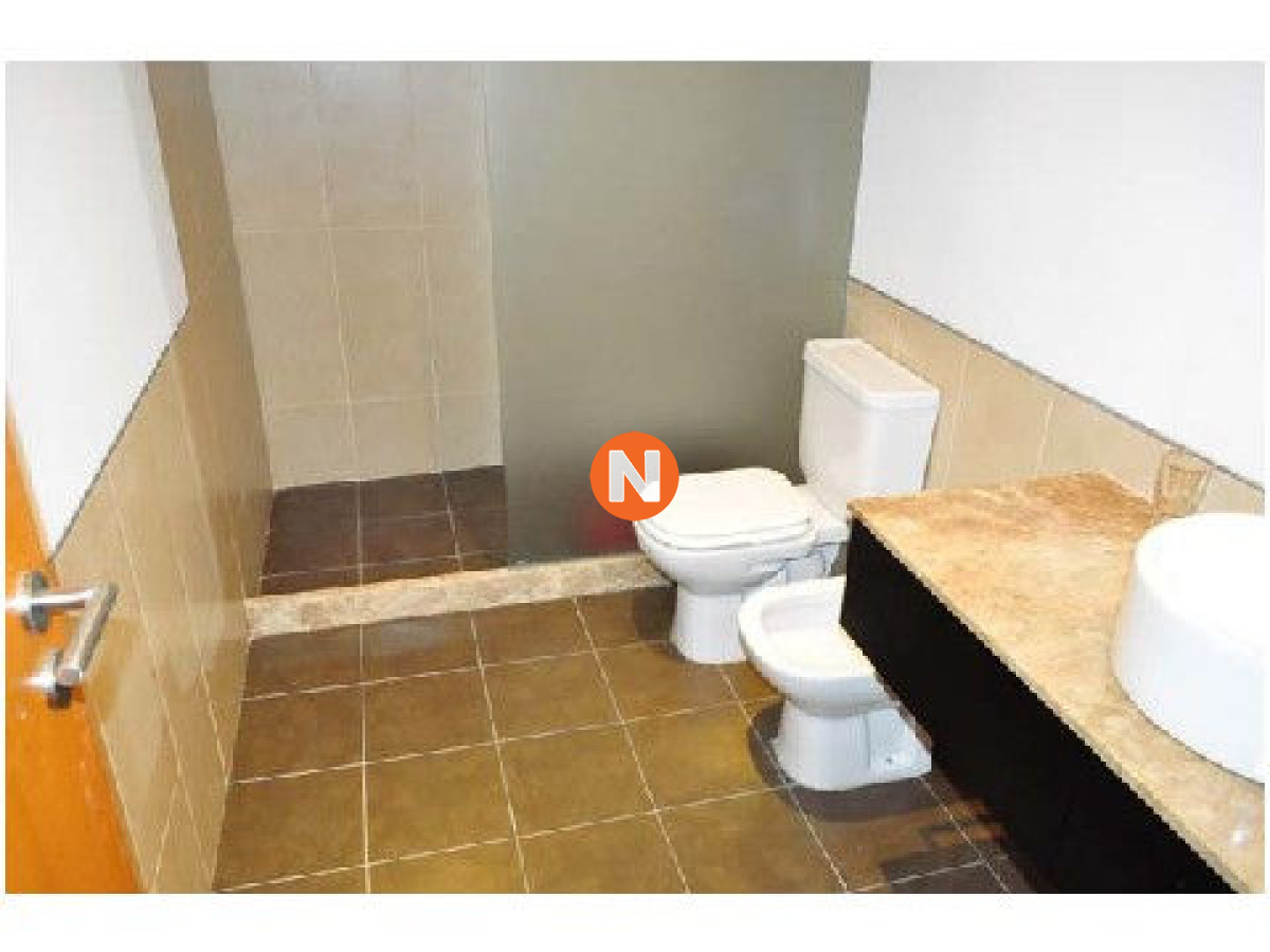 Apartamento Ref.200889 - Apartamento en Venta, Peninsula, Punta del Este, 3 Dormitorios.