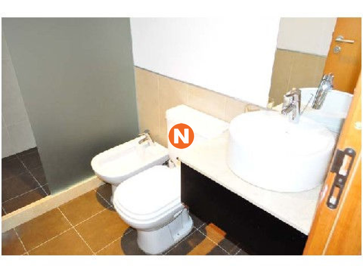 Apartamento Ref.200889 - Apartamento en Venta, Peninsula, Punta del Este, 3 Dormitorios.