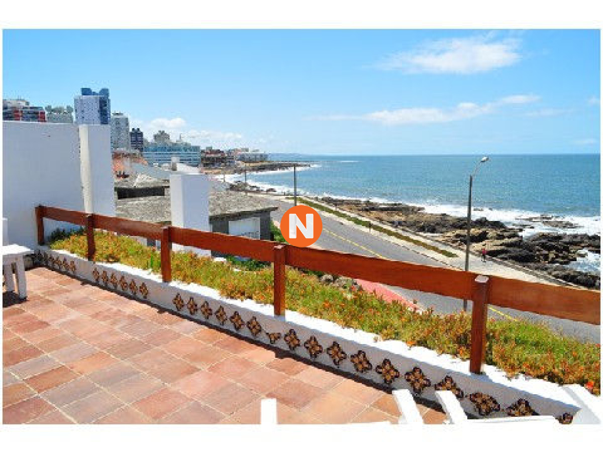 Apartamento Ref.200962 - Apartamento en Venta, Peninsula, Punta del Este, 3 Dormitorios.
