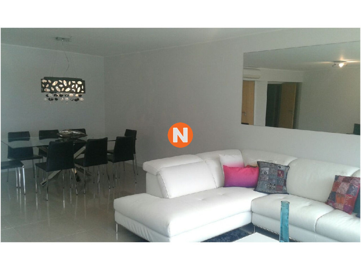 Apartamento Ref.201223 - Apartamento en Venta, Mansa, Punta del Este, 3 Dormitorios.