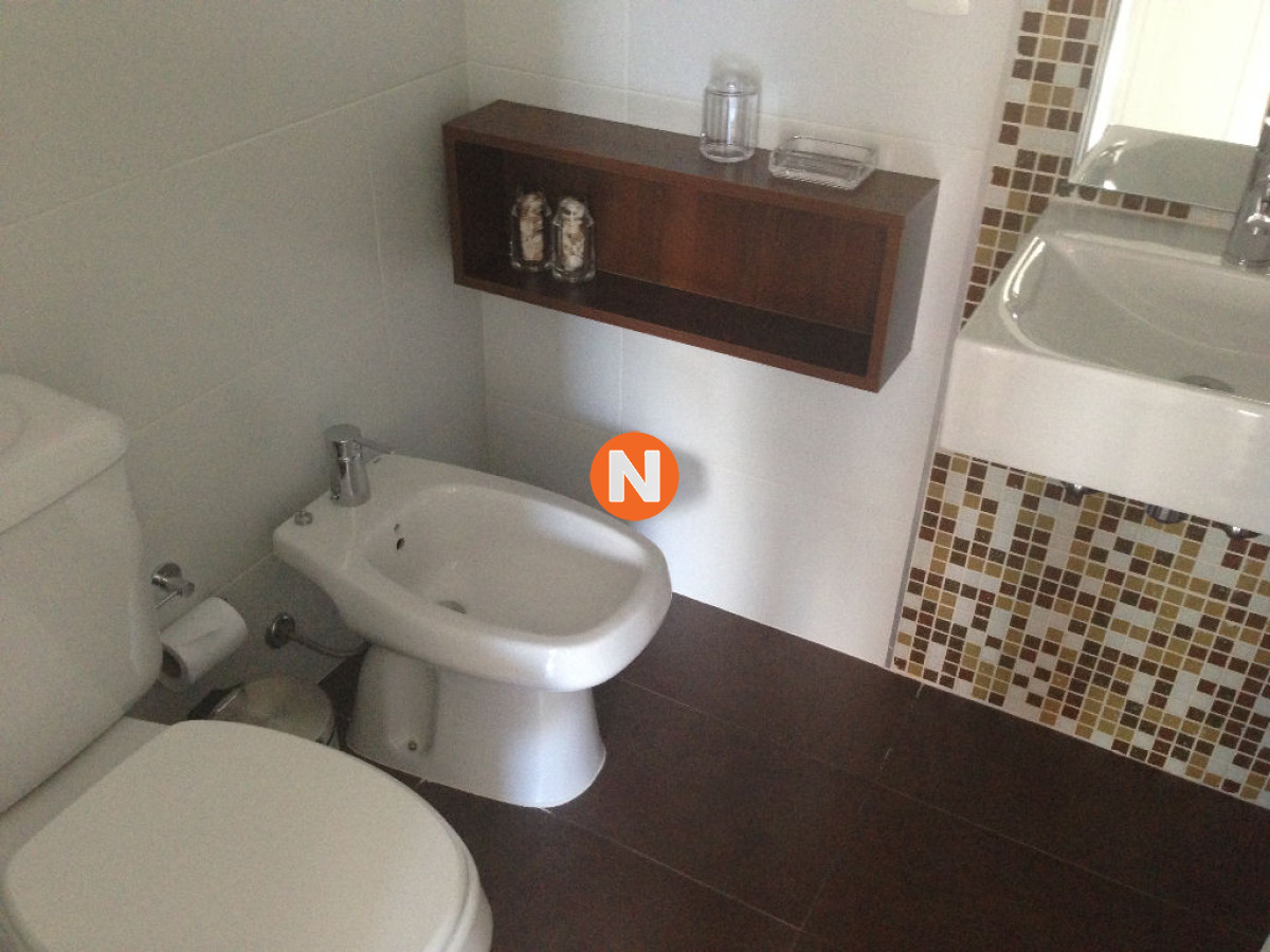 Apartamento Ref.201261 - Apartamento en Venta y Alquiler, Aidy Grill, Punta del Este, 3 Dormitorios.
