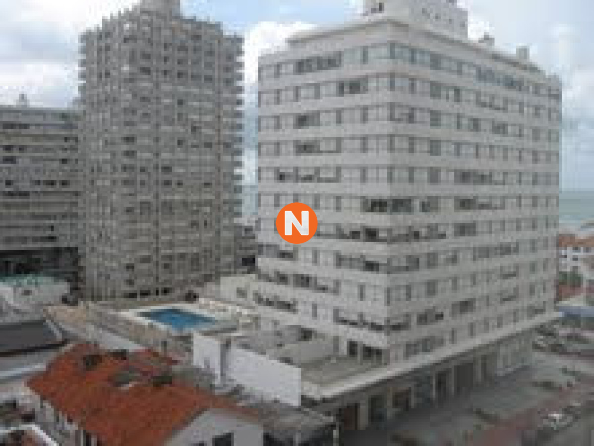 Apartamento Ref.201589 - Apartamento en Venta, Peninsula, Punta del Este, 2 Dormitorios.