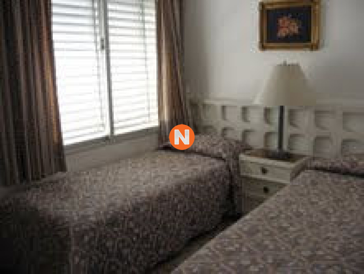 Apartamento Ref.201589 - Apartamento en Venta, Peninsula, Punta del Este, 2 Dormitorios.